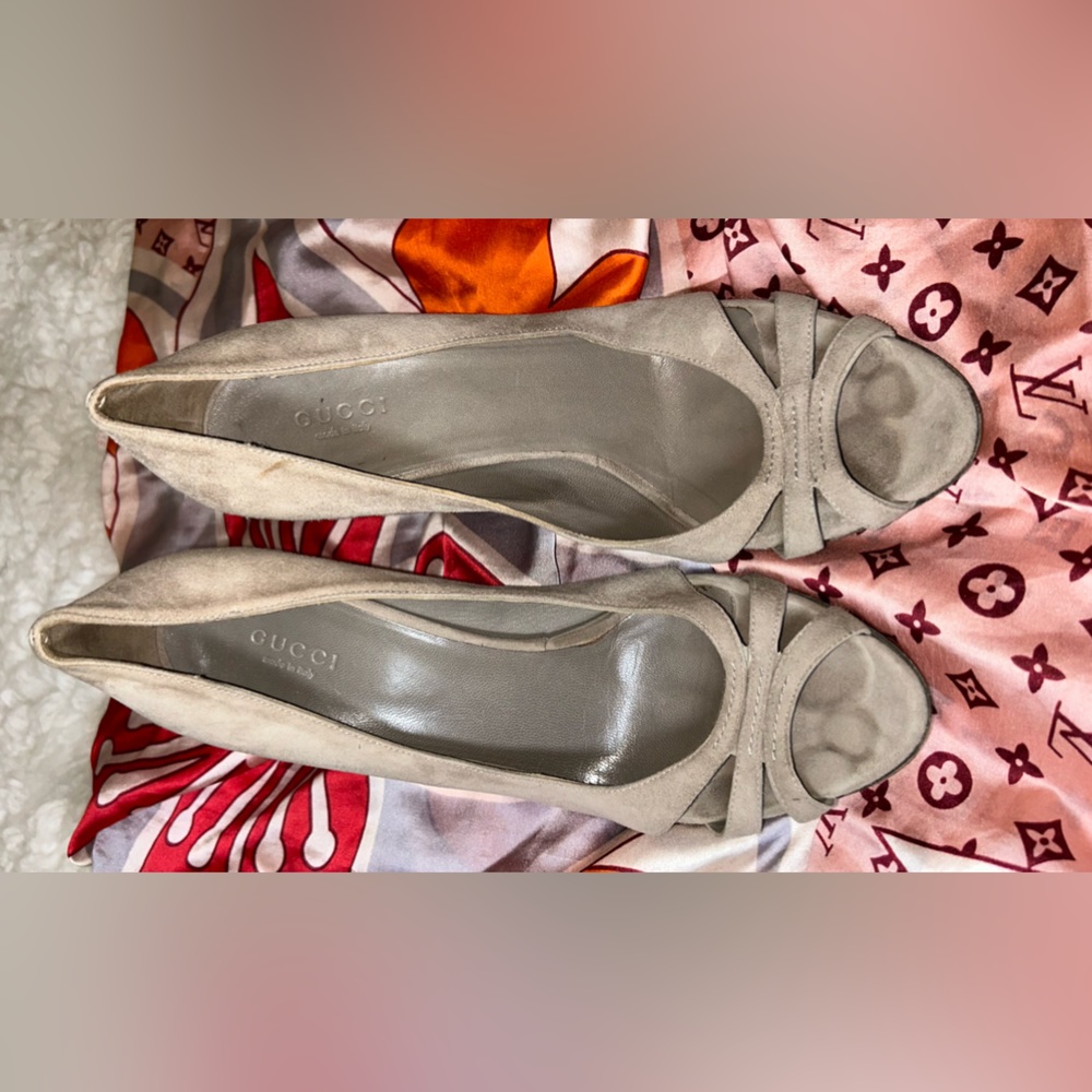 Grey, peep toe Gucci heels